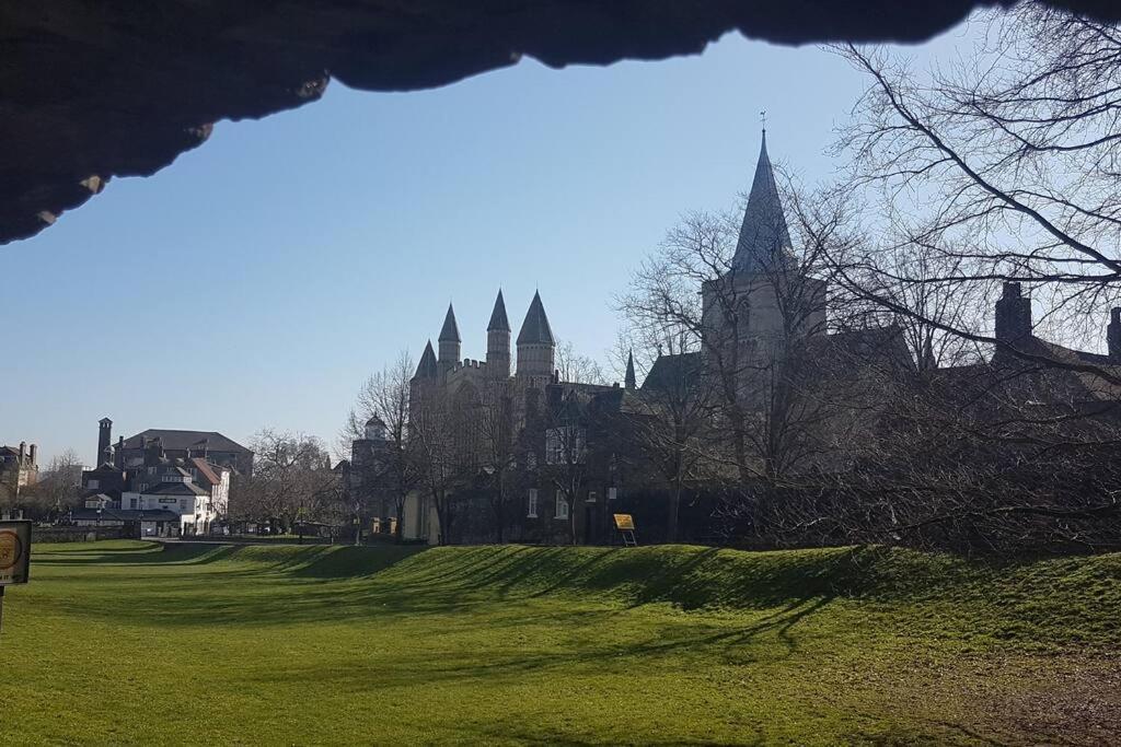 Beautiful Apartment In The Heart Of Rochester Rochester  Luaran gambar